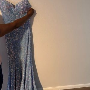 Portia and scarlet prom dress